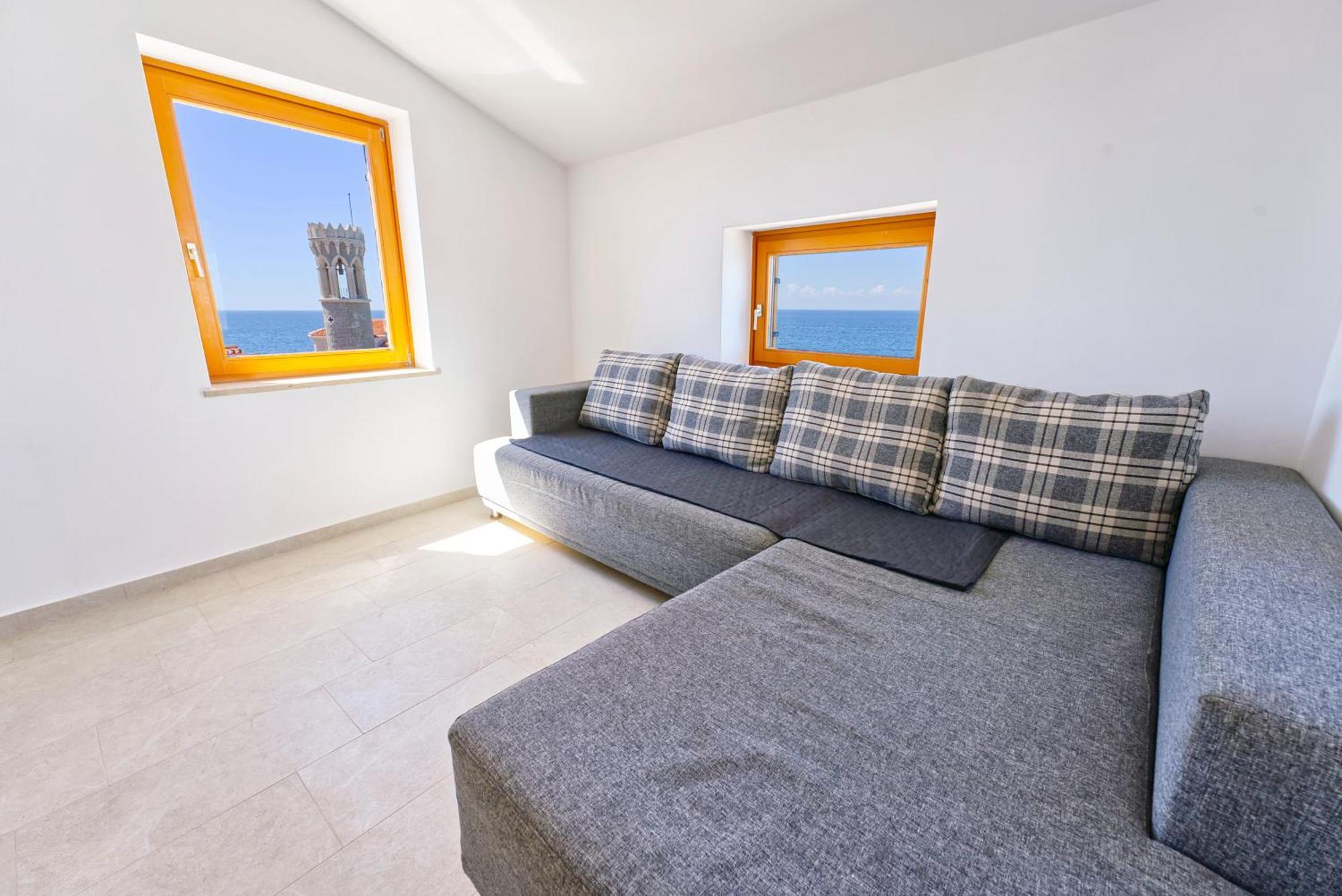 Apartments Punta ไพราน ภายนอก รูปภาพ
