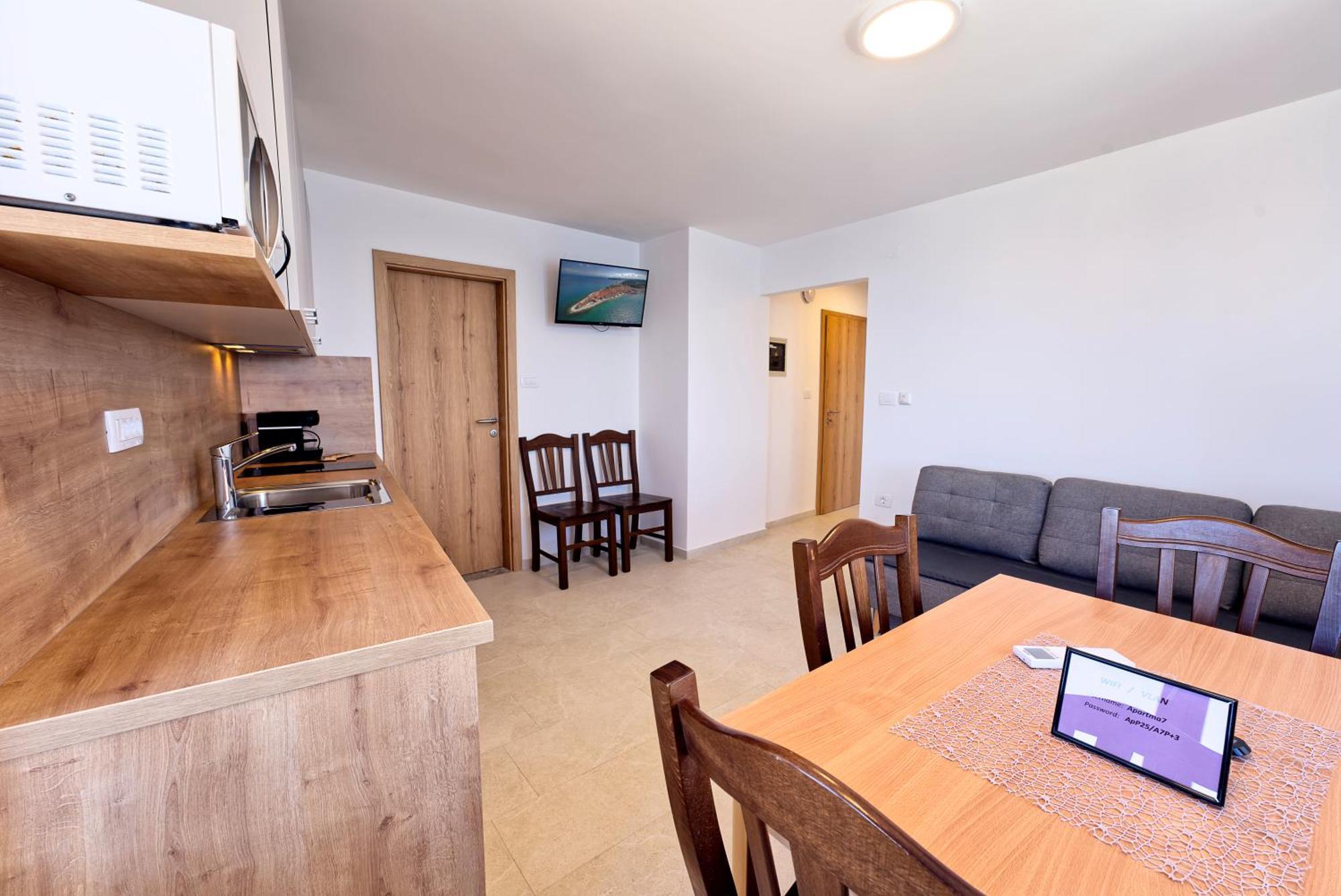 Apartments Punta ไพราน ภายนอก รูปภาพ